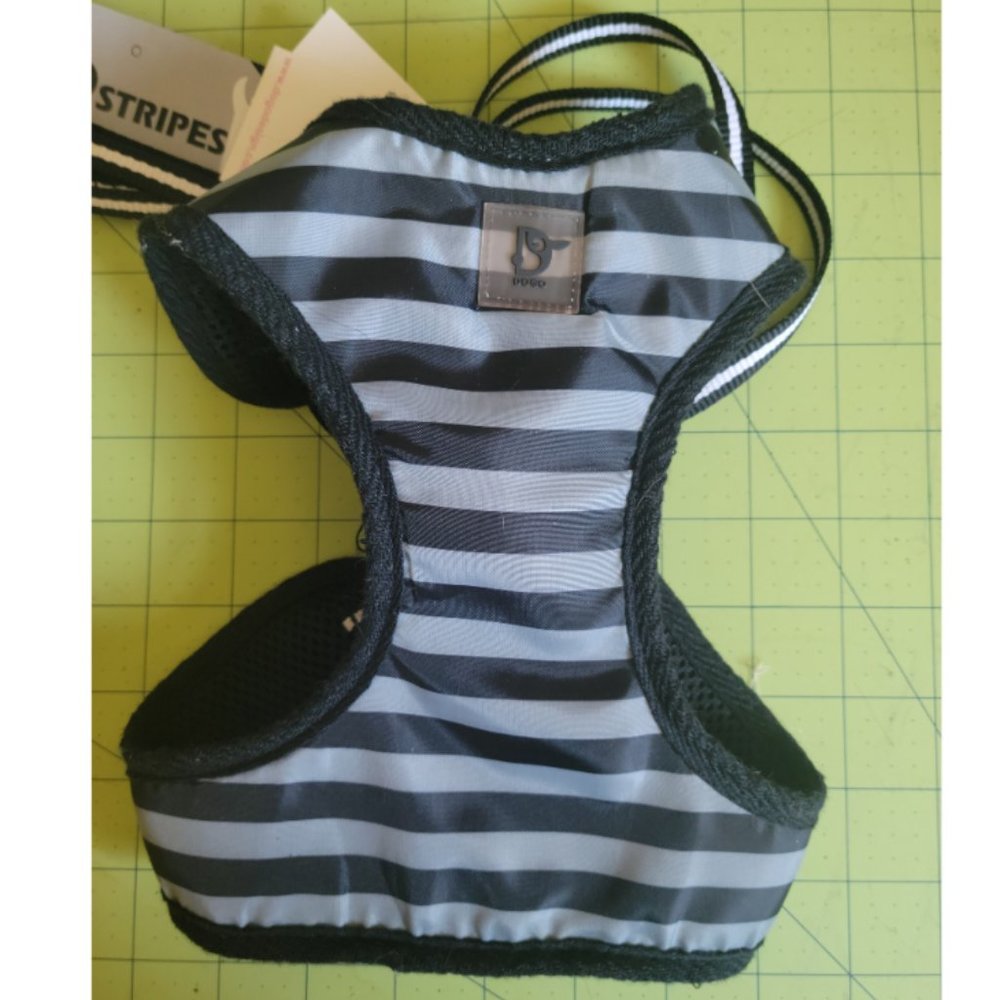 EasyGo Black & Grey Stripes Dog Harness by Dogo, Large, NWT